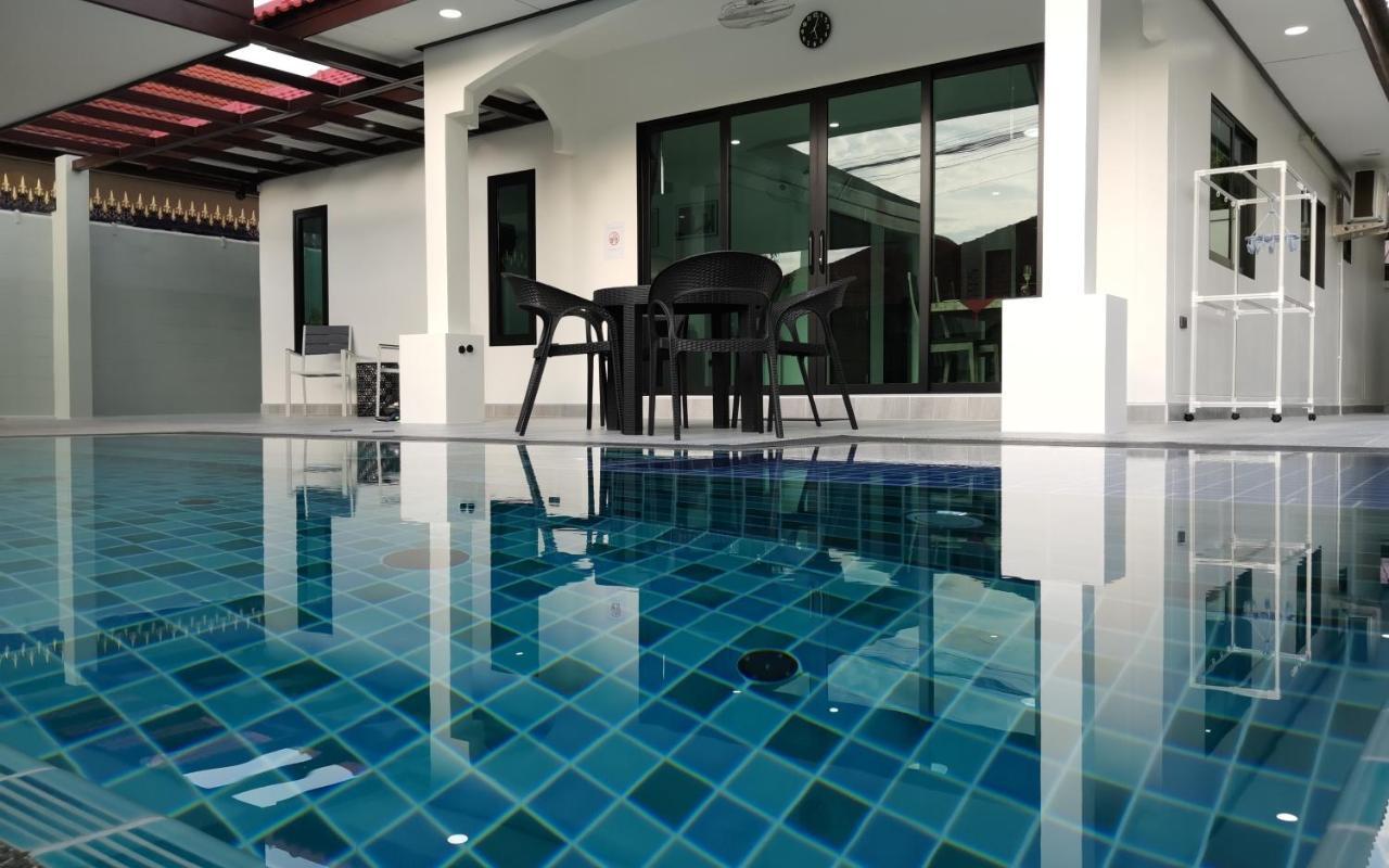 Private Pool Villa With Jacuzzi At Royal Park Village - Walk To The Beach - 6 People - Max 3 Males (Adults Only) Jomtien Beach Buitenkant foto